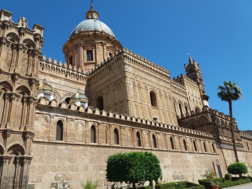 Cattedrale di Palermo gardens