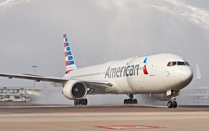 70 American Airlines flights grounded after iPad App Crash