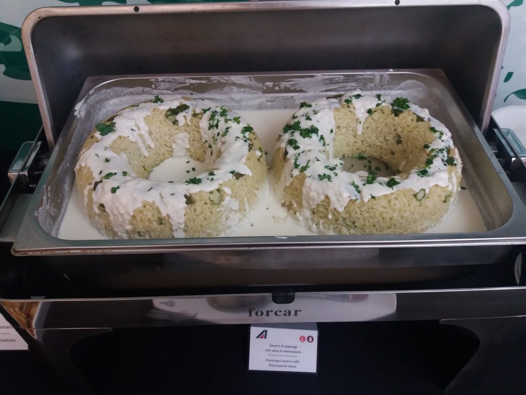 Asparagus savarin with Mascarpone sauce