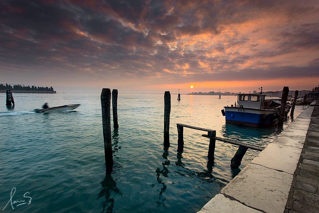 Sunrise over Venice Italy - Photo by Sacha Fernandez