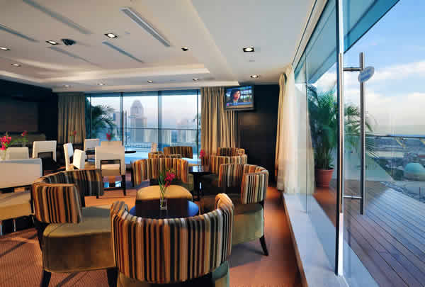 Peninsula Excelsior Hotel Skylounge